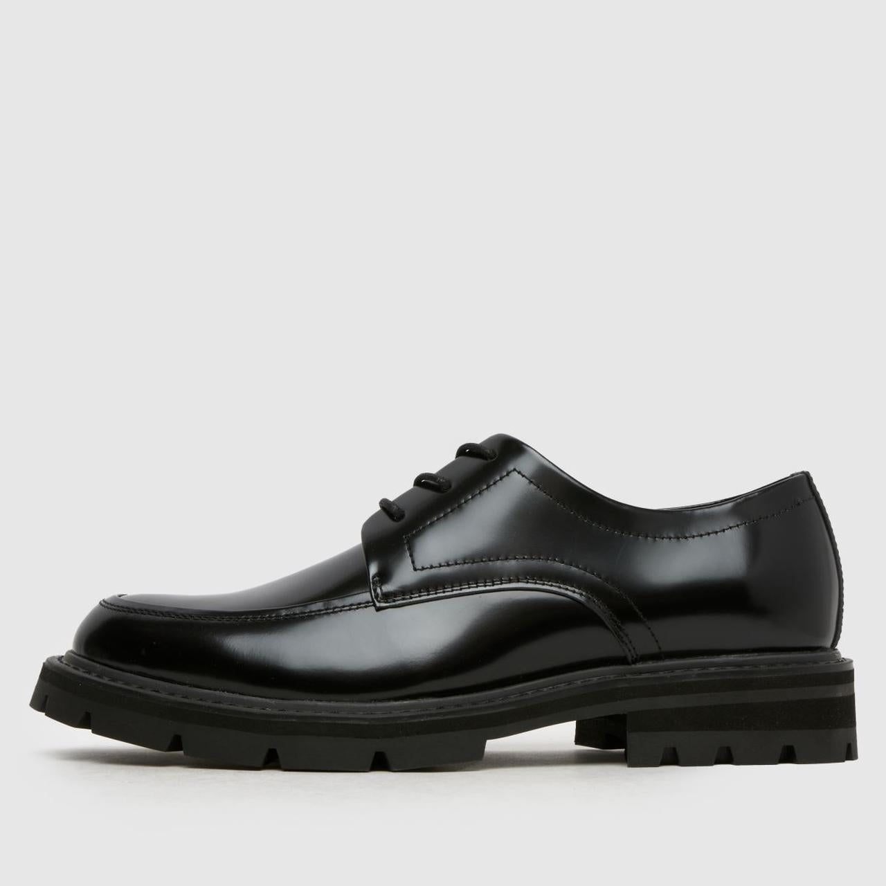 Pascal Leather Lace Up in Black