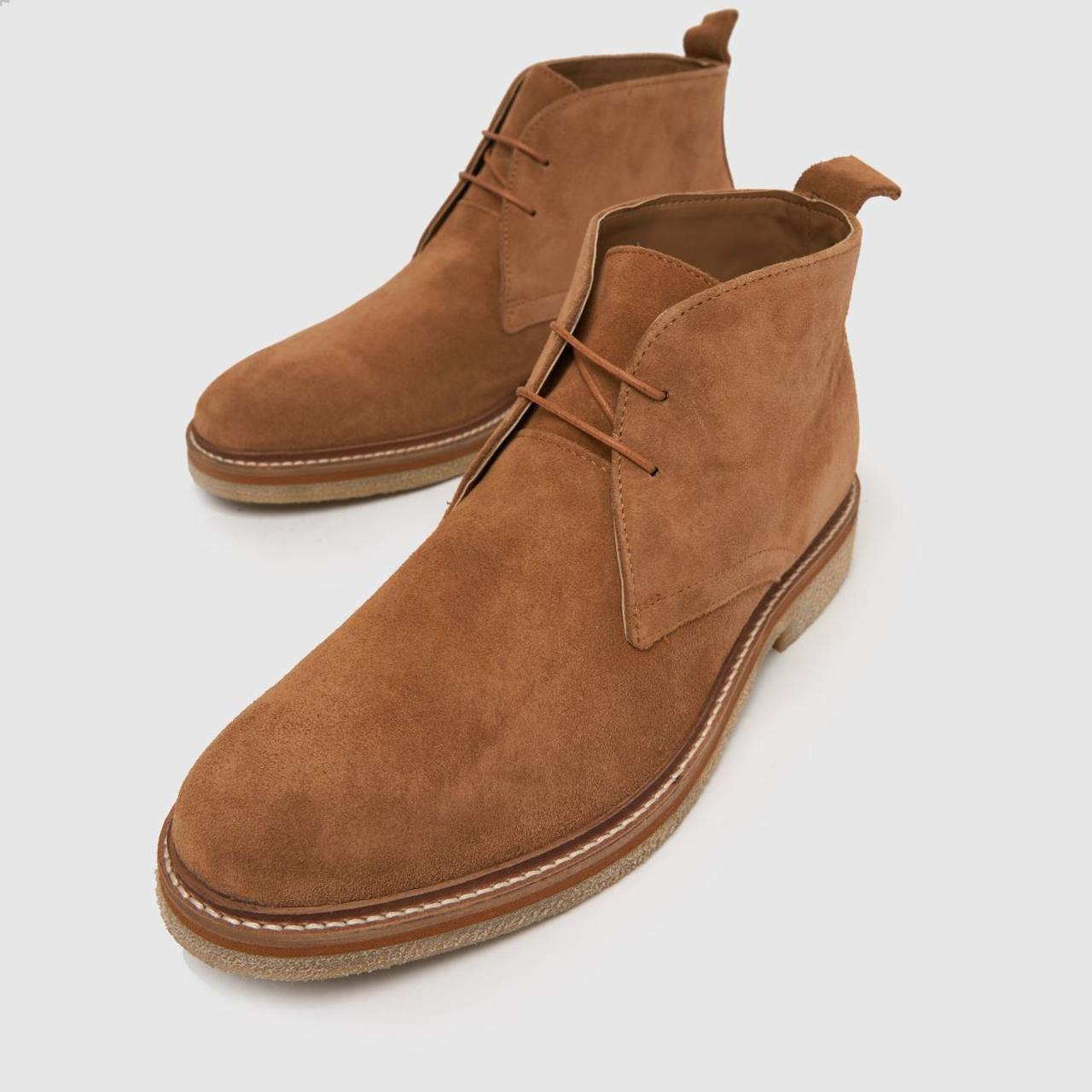 Georgie Chukka in Tan