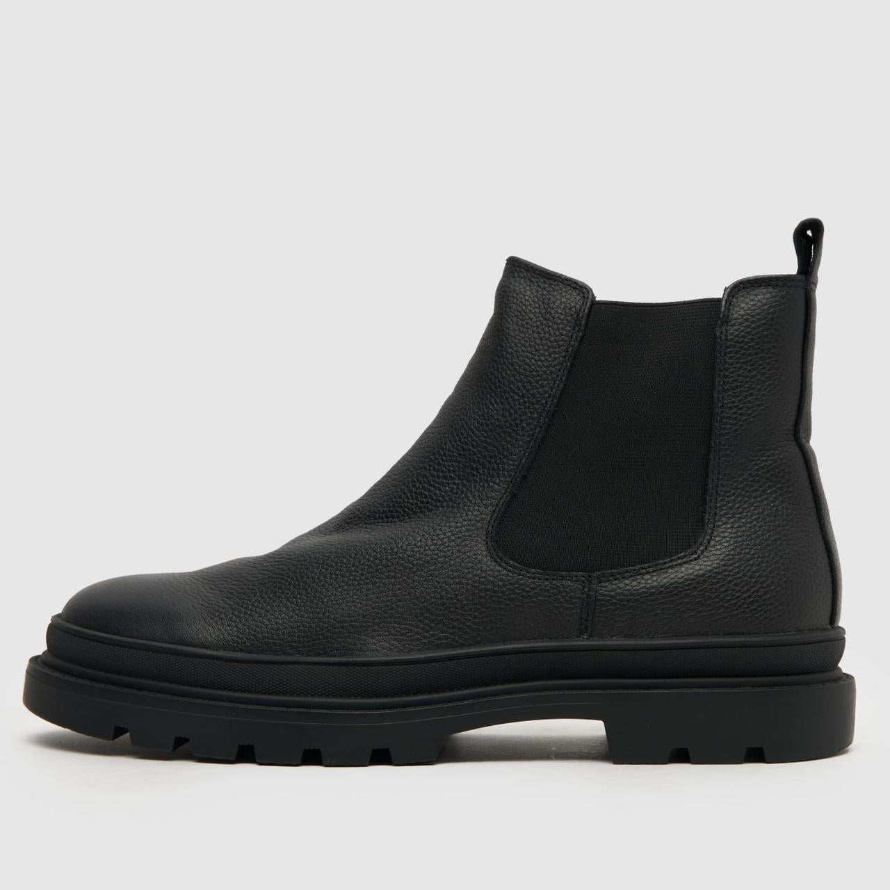 Darian Chunky in Black