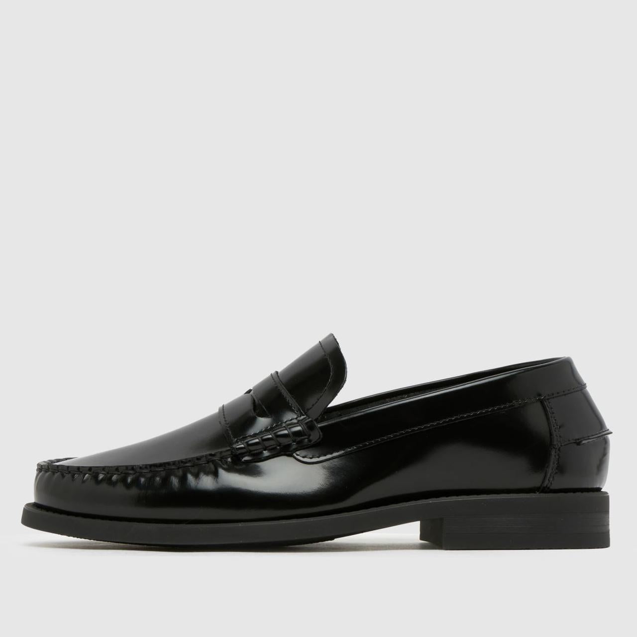 Reach Box Leather Loafer in Black